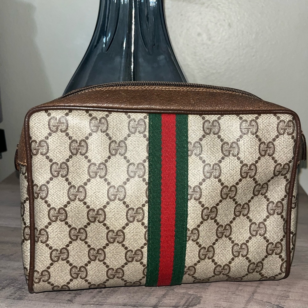 GUCCI clutch bag pouch GG Shelly leather